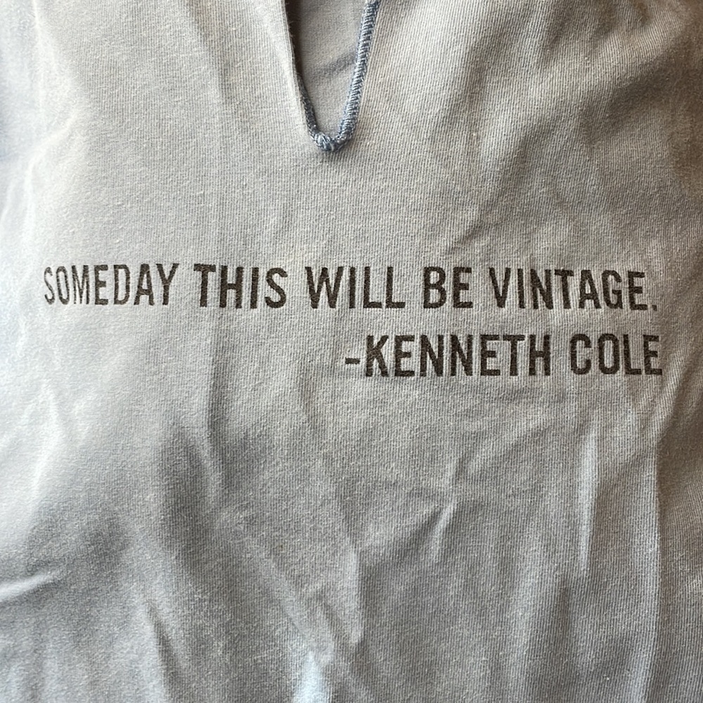 Kenneth Cole vintage T-shirt